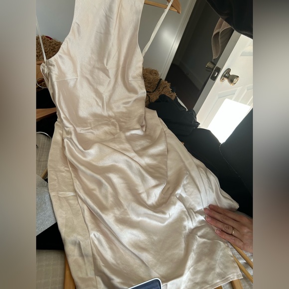 Hello Molly Halter mini dress oyster / blush color - size Small - Picture 4 of 4